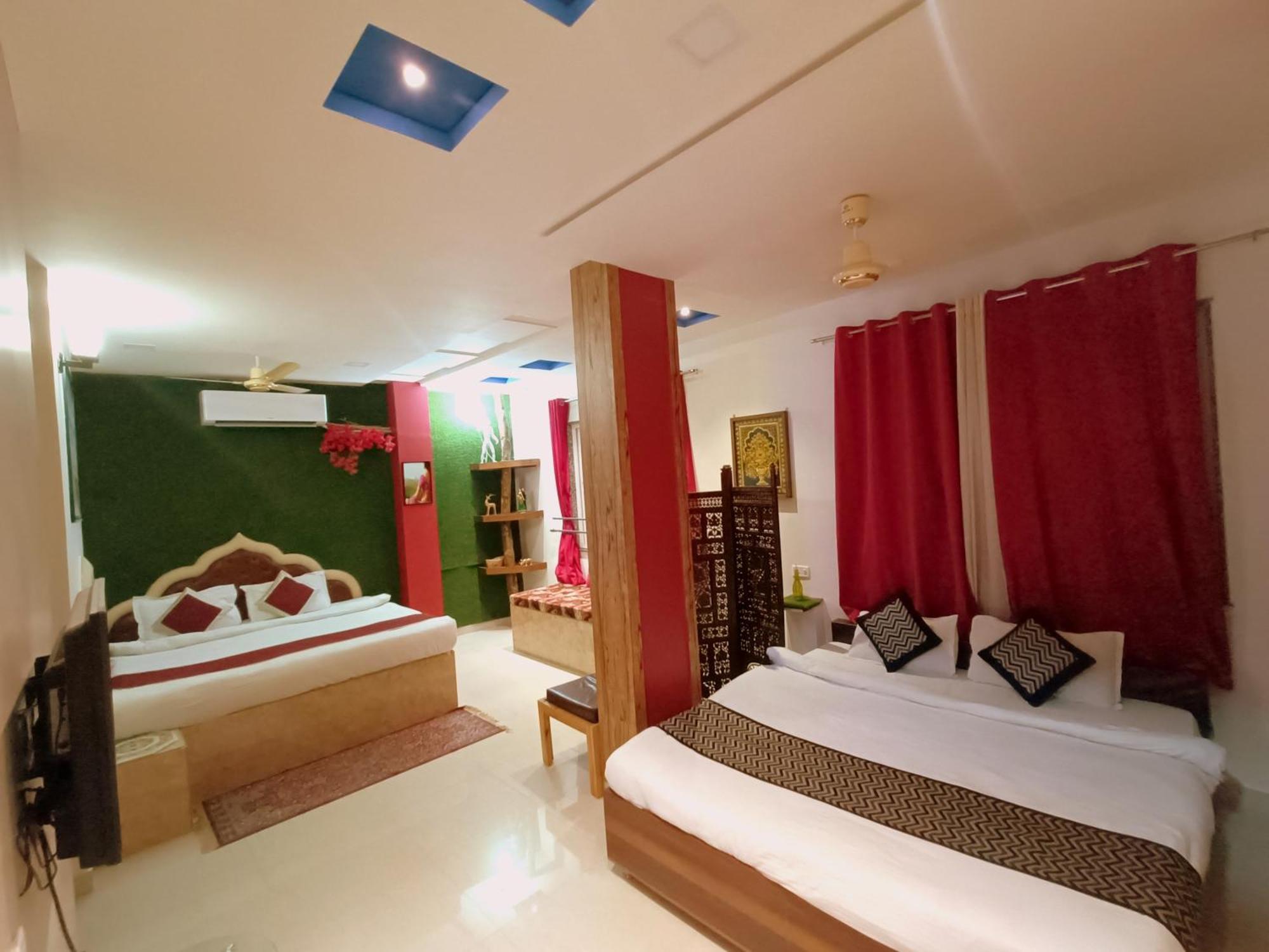 The Hideout Agra Homestay Near Taj Exterior photo