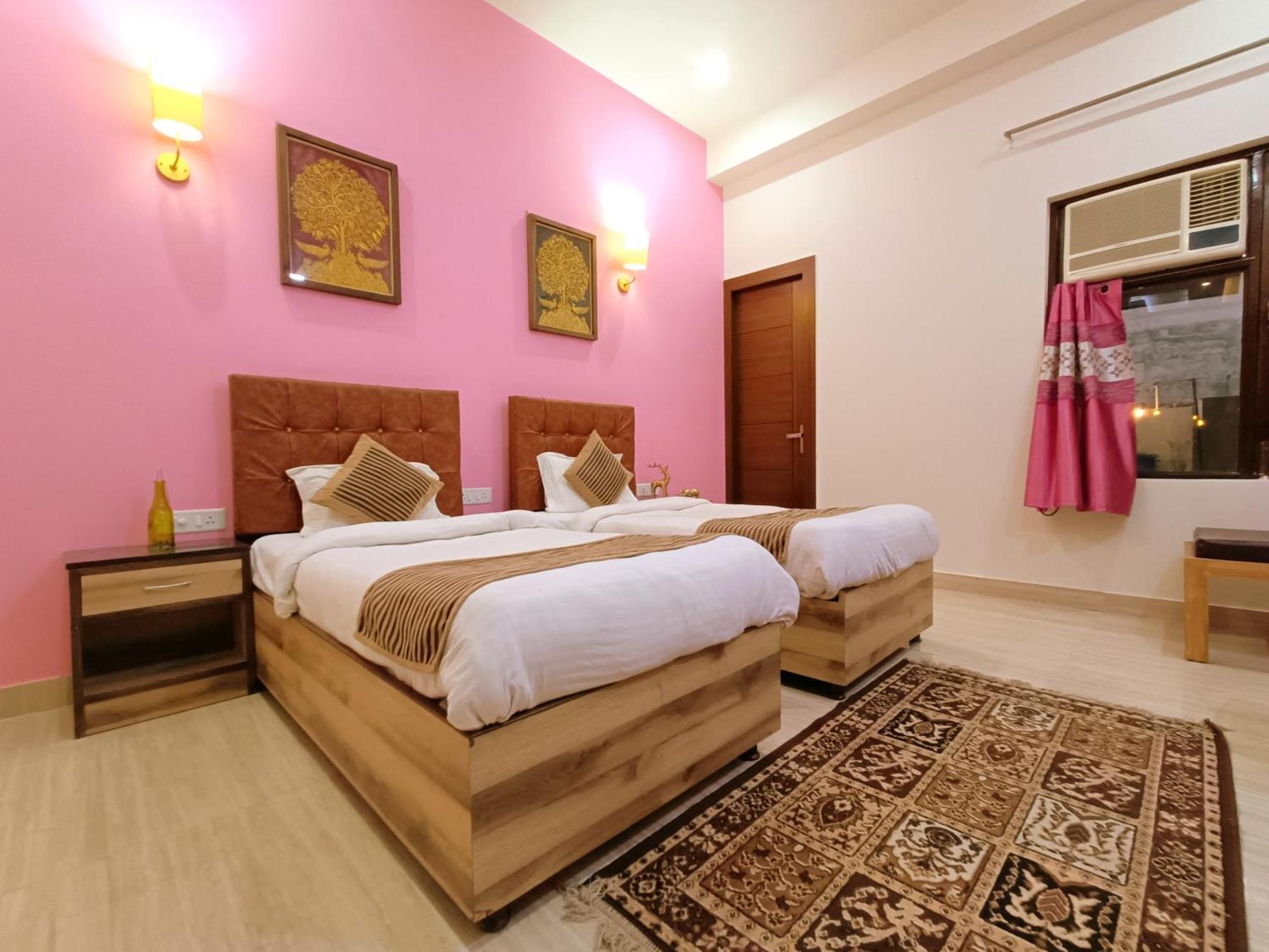 The Hideout Agra Homestay Near Taj Exterior photo